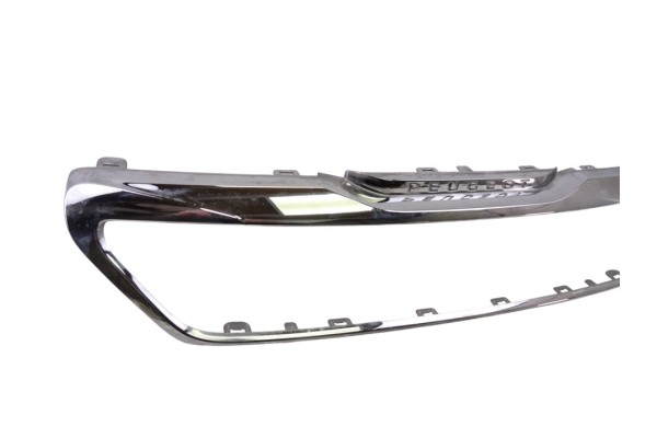 AA35899408 MOLDURA PARAGOLPE DELANTERA PEUGEOT 308 SW