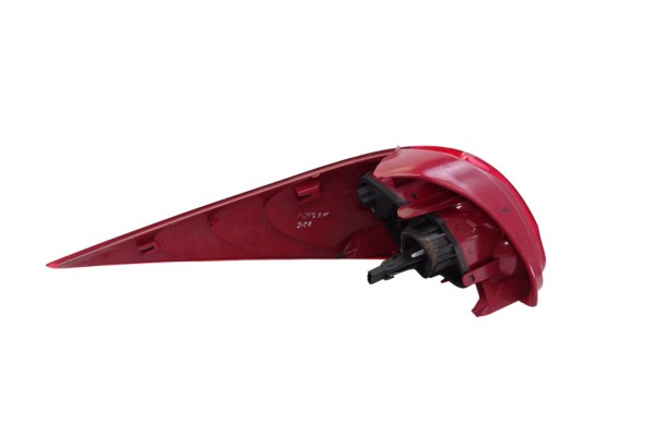 PILOTO TRASERO DERECHO PEUGEOT 207 SW