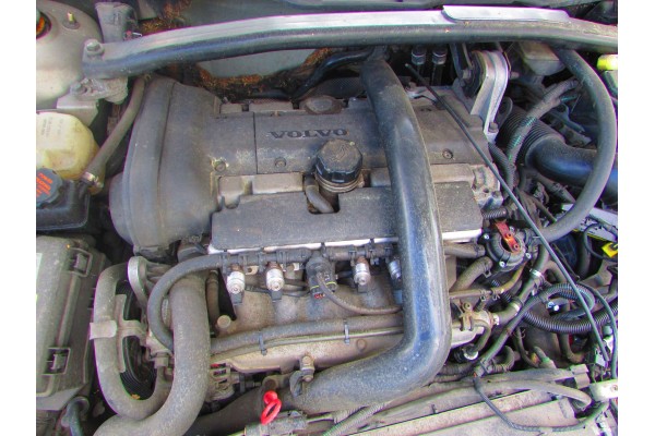 ENGINE VOLVO V70 S60 S80 XC70 2 4T B5244T3 200KM