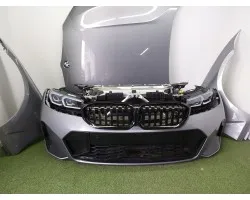 Parrilla, guardabarros, parachoques y LED para BMW G20 LCI Lift color Skyscraper Grey C4W
