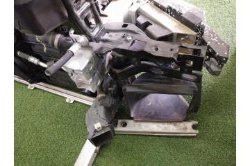 Parrilla, guardabarros, parachoques y radiadores delanteros BMW F44 M2