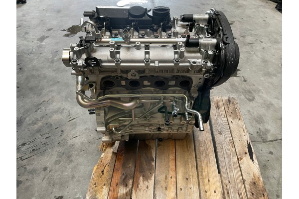 VOLVO XC90 II LIFT T8 Engine B4204T56 NEW Part manufacturer Volvo OE