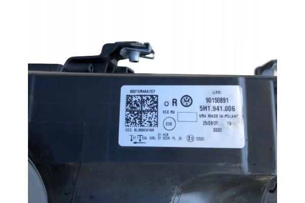 VW GOLF 8 2019 2024 HEADLIGHTS LED SET ORIGINAL 5H1941006 5H1941005 Type of low beam headlights LED