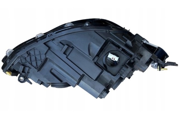 VW GOLF 8 2019 2024 HEADLIGHTS LED SET ORIGINAL 5H1941006 5H1941005 Additional information adjustment motors included bulbs incl