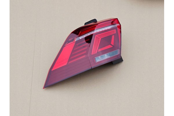 VW TIGUAN II 2016 2024 LED IQ LAMPS REAR SET ORIGINAL Catalog number of the original 5NA945207K 5NA945307H 5NA945308H 5NA945208K