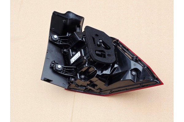 Juego Completo de Luces Traseras LED IQ para VW Tiguan II 2016-2024 OE