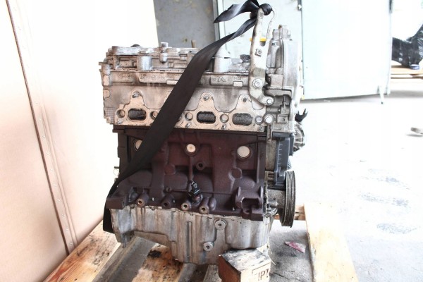 ENGINE POST RENAULT MEGANE III SCENIC 1 6 B K4M K4M848 K4MP848 Part manufacturer Renault OE