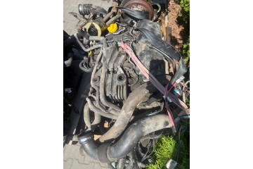 MOTOR MASTER MOVANO TRAFIC VIVARO 2 5 dci 2 5 2 5DCI 04 10year Part manufacturer Renault OE