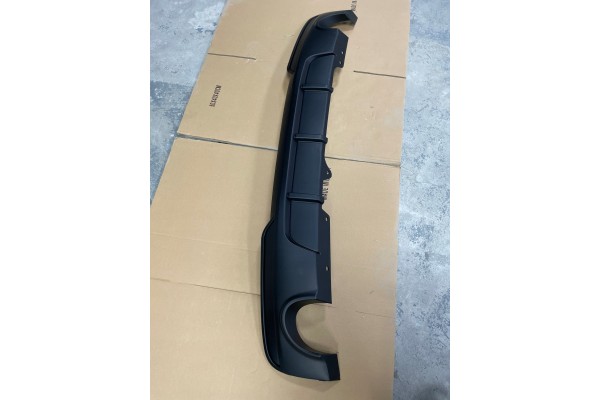 Kit de Parachoques con Salidas de Escape Dobles para BMW Serie 5 535i 