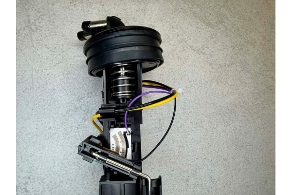 Bomba de Combustible en Tanque VW Mk2 Golf Jetta 16V Corrado G60 4 PIN