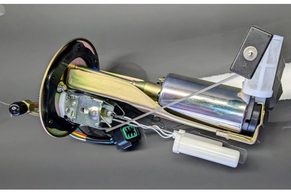 Mitsubishi 3000GT VR4 GTO Turbo Fuel Pump Assembly Part MB678807 MB698858