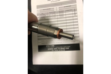 CR DCRI200420 DENSO injector Quality of parts according to GVO Q original with factory logo OEM OES