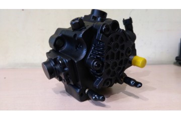 Injection pump patrol cabstar 3 0 0445010136 reg Part manufacturer Bosch