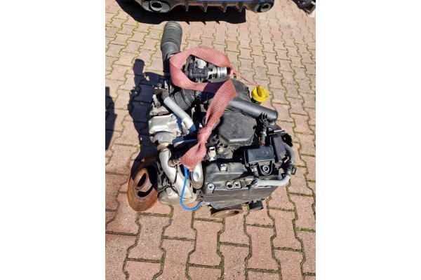 Engine complete injection turbine Renault Megane IV 1 5 DCI Dacia Mercedes Catalog number of the part mark K9K656