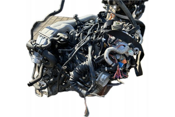 ENGINE COMPLETE AUDI A6 C5 A4 B5 2 5 TDI AYM NEEDLE Car type passenger cars