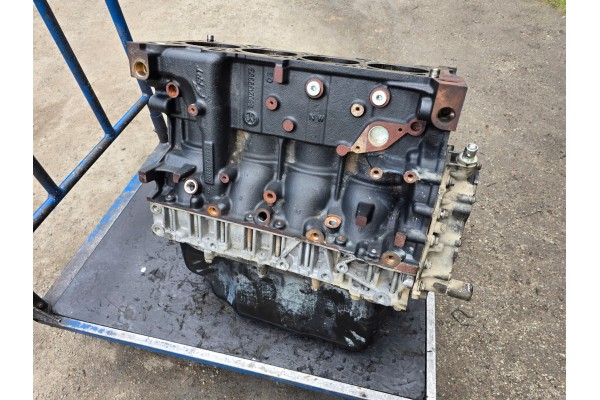 FIAT DUCATO 2 3 JTD EURO 6 ENGINE F1AGL4113 ADBLUE POST BLOCK Part manufacturer Fiat OE