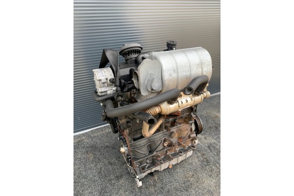 ENGINE VW CADDY GOLF V TOURAN 2 0 SDI BDK WRITTEN GUARANTEE Quality of parts according to GVO Q original with factory logo OEM O