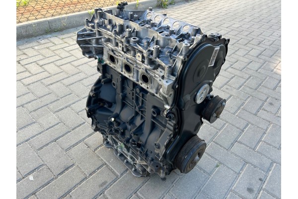 ENGINE 2 3 CDTI Opel Movano M9TA676 Euro 5 2010 15 front drive Catalog number of the original M9T A 676 M9TA676 M9T A676 Renault