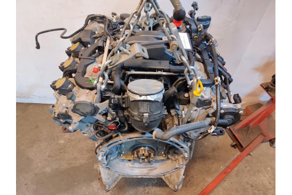 Engine accessories 272 968 3 5 V6 316 HP Mercedes R230 SL 350 132434km Version European
