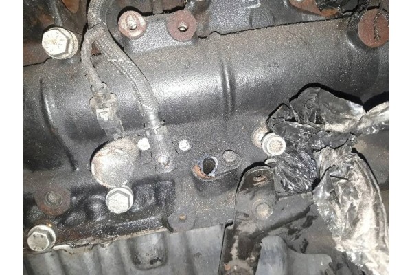 Poste motor sin accesorios SEAT León 3 FR 2.0 D CRB