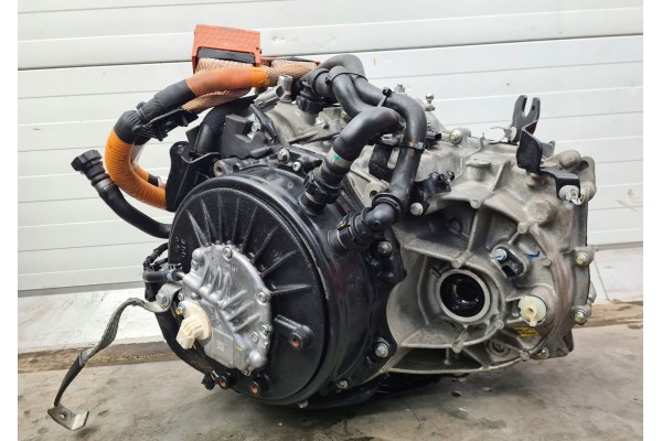 RENAULT CLIO V 1 6 E TECH HYBRID GEARBOX DB1011 WARRANTY Transmission type automatic