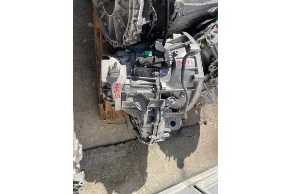 RENAULT MASTER IV 2 0 DCI GEARBOX PF6310 NEEDLE WITHOUT MILEAGE Catalog number of the part RENAULT MASTER IV 2 0 DCI SKRZYNIA BI