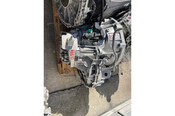 RENAULT MASTER IV 2 0 DCI GEARBOX PF6310 NEEDLE WITHOUT MILEAGE Part manufacturer Renault OE