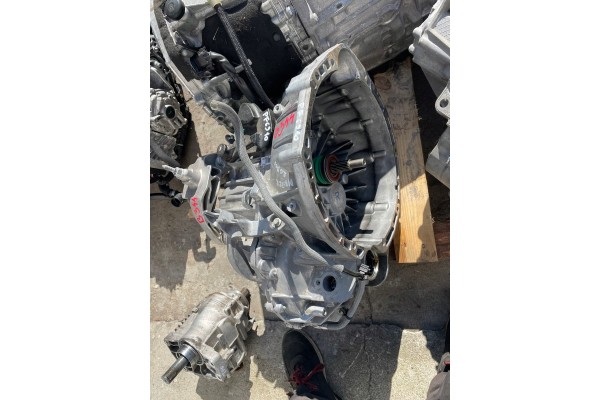 RENAULT MASTER IV 2 0 DCI GEARBOX PF6310 NEEDLE WITHOUT MILEAGE Transmission type manual