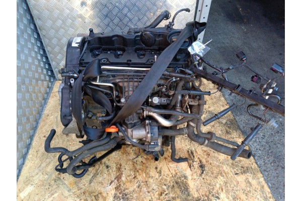 AUDI A3 8P 1 6 TDI CAYC DIESEL ENGINE Part manufacturer Audi OE