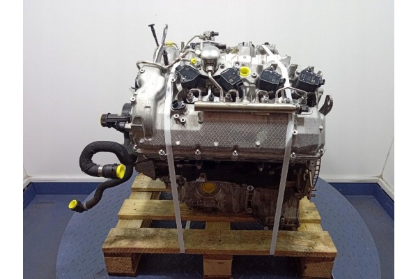BMW X6 G06 PETROL ENGINE 4 4 V8 530KM N63B44D Engine type gasoline powered