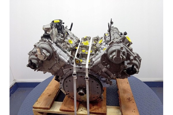 PORSCHE CAYENNE S III 9Y PETROL ENGINE 2 9 V6 440KM DCA DCAB Part manufacturer Porsche OE