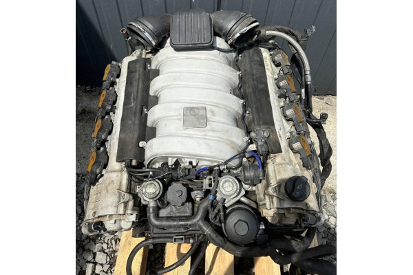 ENGINE COMPLETE MERCEDES W204 C63 6 3 156985 ORG Part manufacturer no brand
