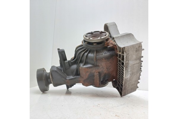 2005 BMW M5 Rear differential 2282602 Part manufacturer BMW OE