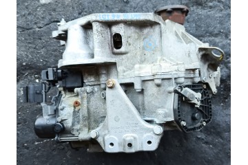 SKODA OCTAVIA III 17r 1 6 TDI GEARBOX SMT Part manufacturer Skoda OE