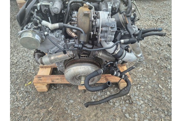 Audi a6 c6 a4 b7 2 7tdi bsg FULL ENGINE Catalog number of the part Audi a6 c6 a4 b7 2 7tdi BSG silnik