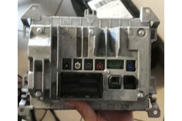 RADIO LARGE NAVI PANEL WRANGLER JL GLADIATOR 4xe 68417862AM Catalog number of the part 68417862AM
