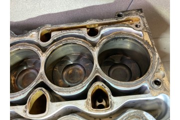 ENGINE DOWN BLOCK SHAFT PISTONS BMW 2 0 N43B20AA Catalog number of the part SILNIK DOL BLOK WAL TLOKI BMW 2 0 N43B20AA