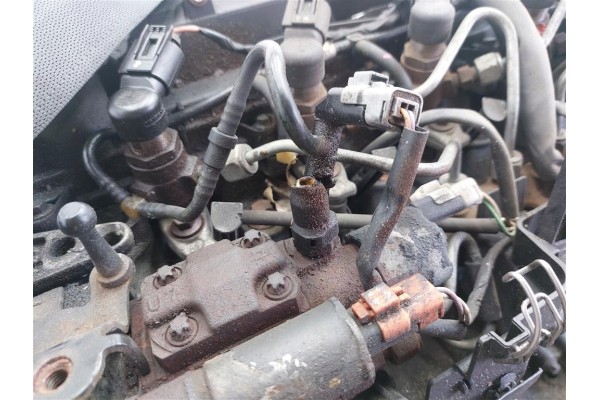 Engine post diesel Renault Megane II 1 5DCI 103HP 2002 2005 CODE K9KP732 Engine type diesel
