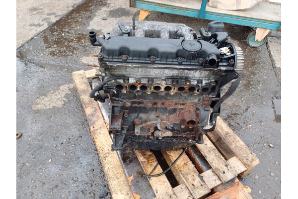 PEUGEOT 807 2 2HDI 02 MOTOR POST 4HW Part manufacturer Peugeot OE