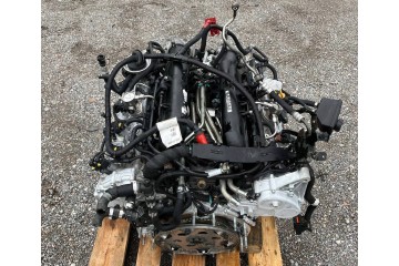 Engine complete Maserati Quattroporte 3 8 GTS 2015 Engine type gasoline powered