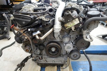 Motor completo Mercedes W221 3.2 CDI V6 código 642930