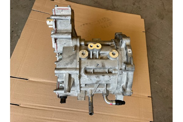 MOTOR HYUNDAI IONIQ 5 36500 0E550 ELECTRIC WORKING CONTROLLER COMPLETE