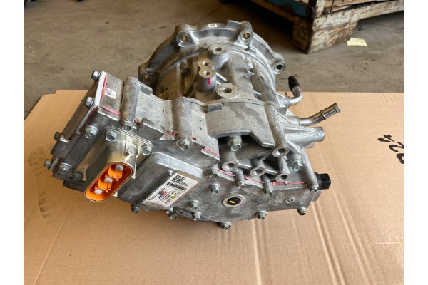 MOTOR HYUNDAI IONIQ 5 36500 0E550 ELECTRIC WORKING CONTROLLER COMPLETE Part manufacturer Hyundai OE