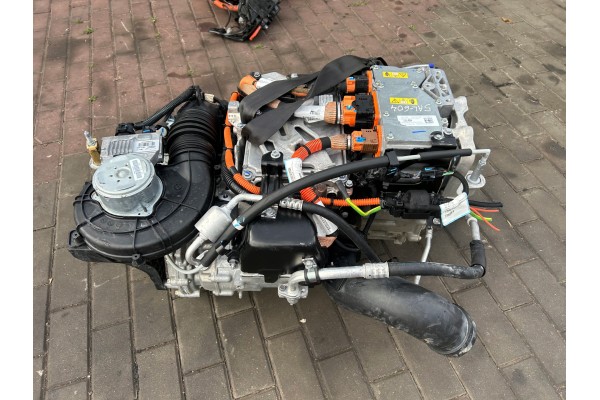 COMPLETE ENGINE RENAULT TWINGO 3 SMART EQ 453 5AL 604 Engine type electric