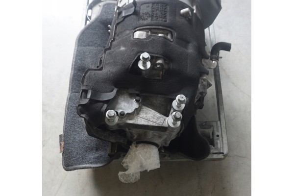 ELECTRIC MOTOR FRONT VOLVO XC40 C40 Catalog number of the part 32280215