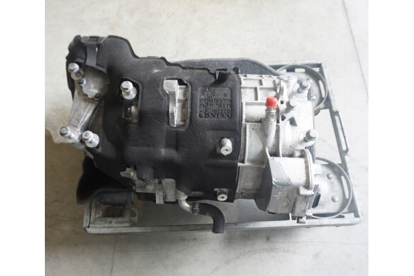 ELECTRIC MOTOR FRONT VOLVO XC40 C40 Part manufacturer Volvo OE