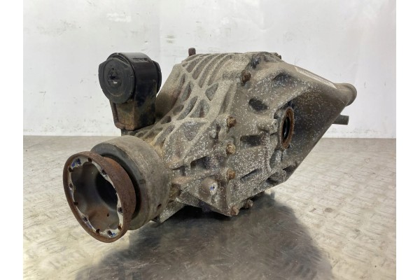 2018 Maserati Quattroporte Rear differential 670039125