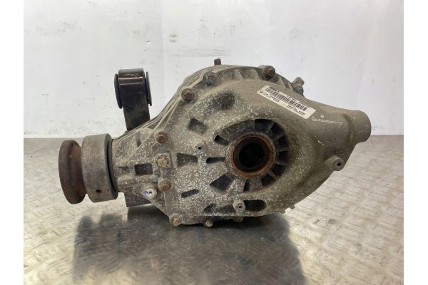 2018 Maserati Quattroporte Rear differential 670039125 Car type passenger cars