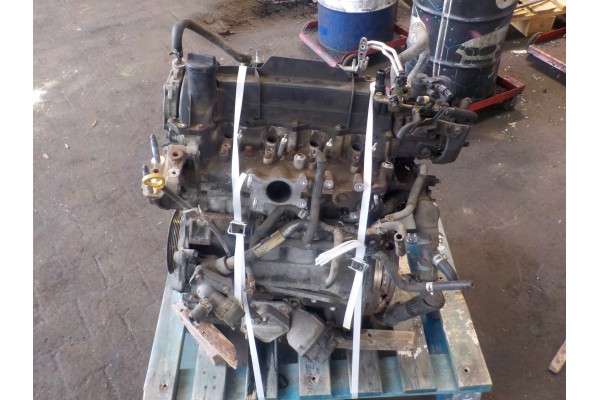 ENGINE ENGINE POST A11097 161215Z TOYOTA D4D 1 4D TMI E12 Car type passenger cars