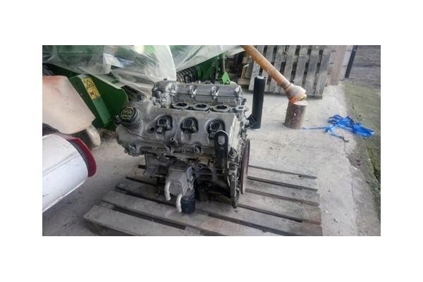 ENGINE MAZDA CX 9 DAMAGED CA 3 7 272KM PETROL Car type 4x4 SUV passenger cars